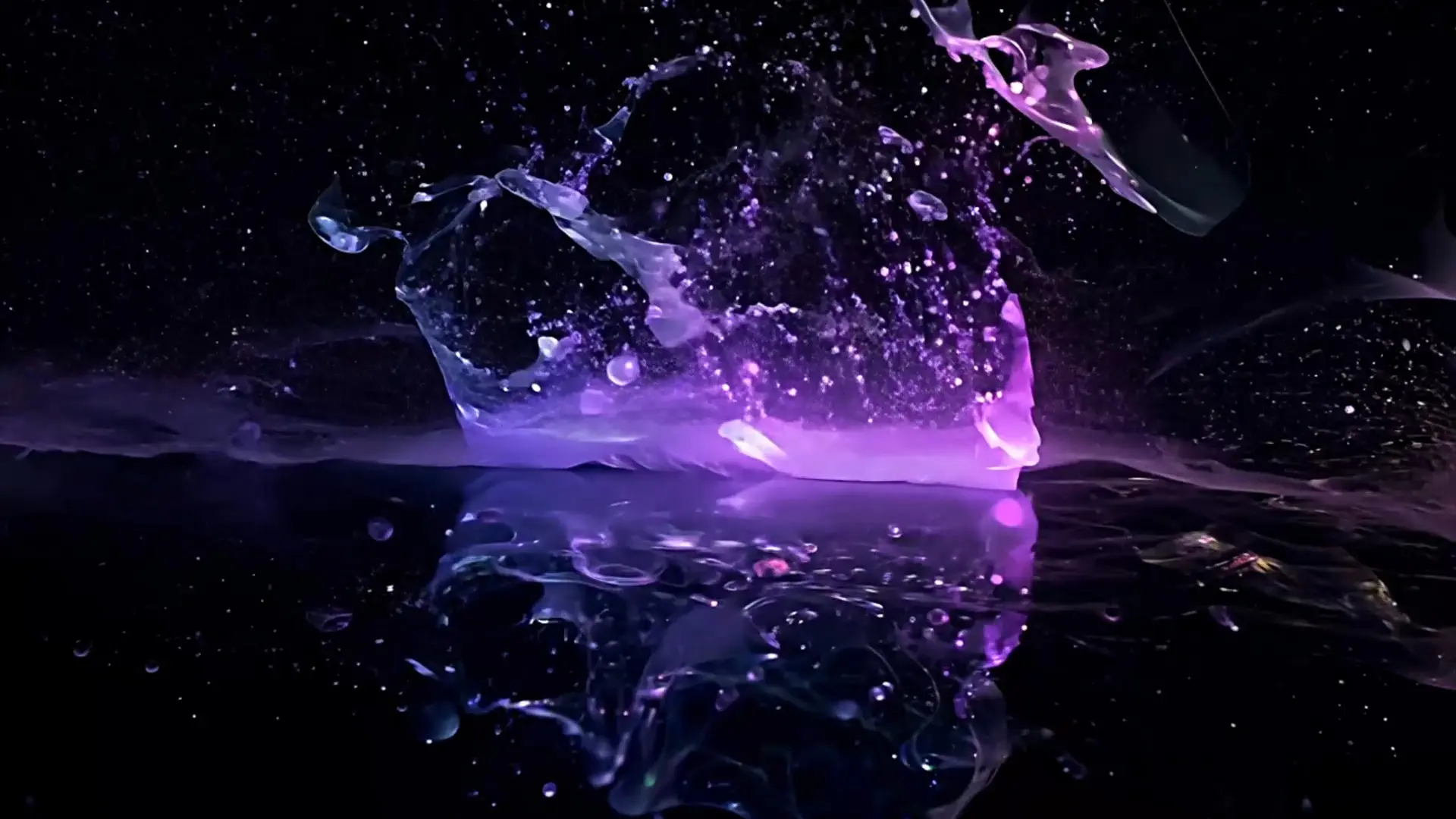 Vibrant Liquid Energy Transition for Title Animation